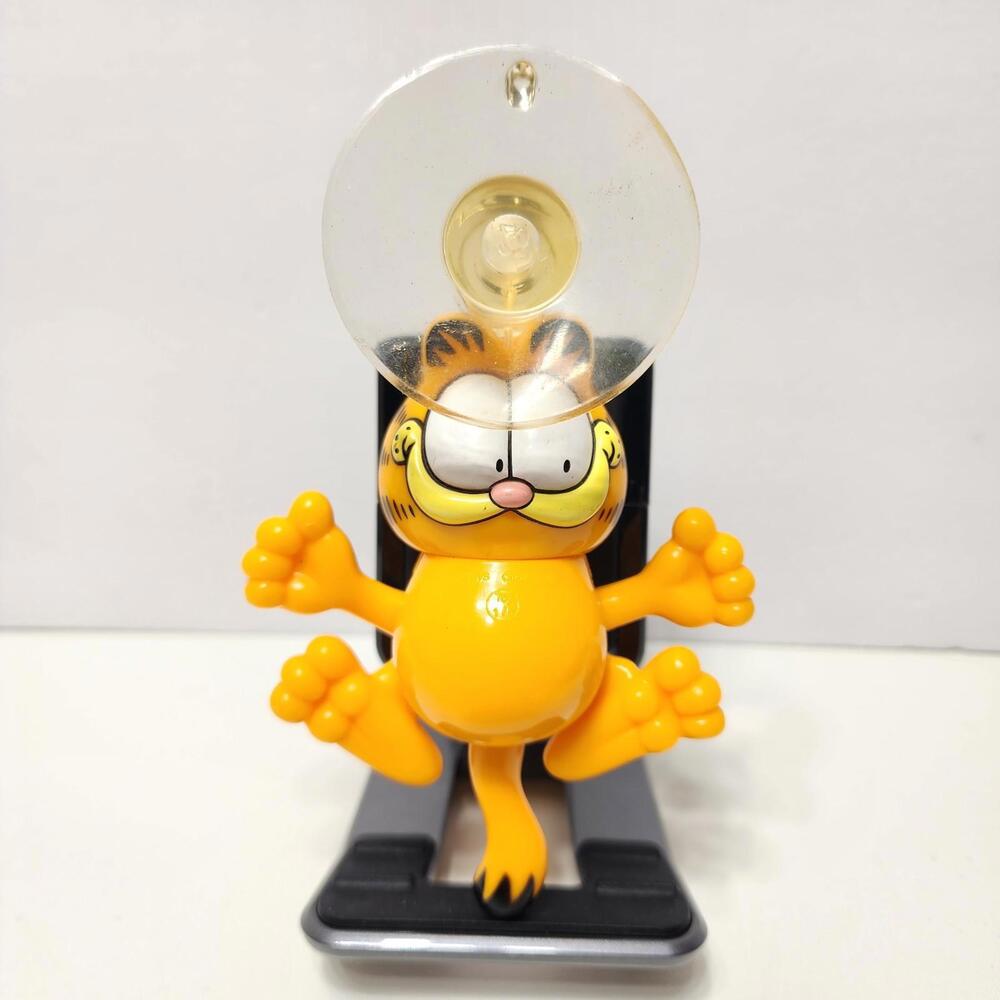 Vintage GARFIELD Suction Cup Pull String Climbing Moveable Window Cling Working